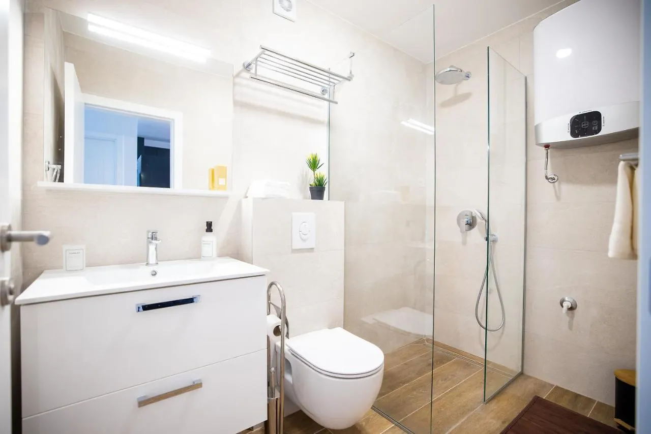 Beach Paradise 5 Stars Apartments Nin 0*,  Croatia